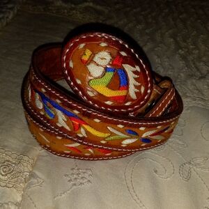 Vintage Native American Embroidered Western Horse Head Leather Belt